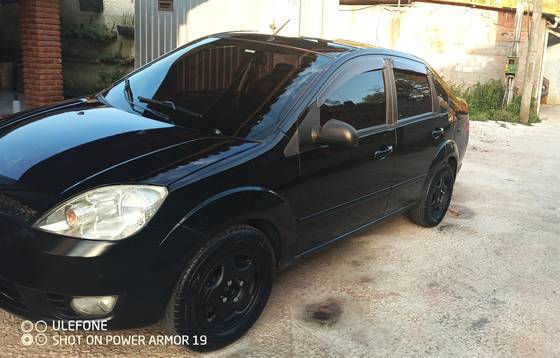 FORD FIESTA 1.6 MPI SEDAN 8V FLEX 4P MANUAL
